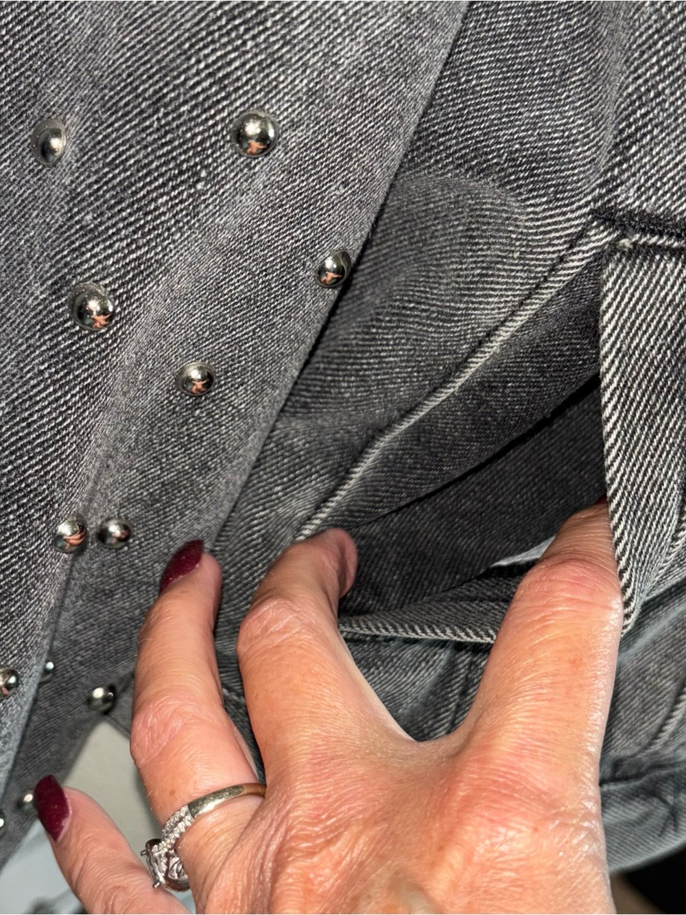 POL Washed Black Studded Oversized Denim Jacket Distressed Size M - Picture 8 of 10